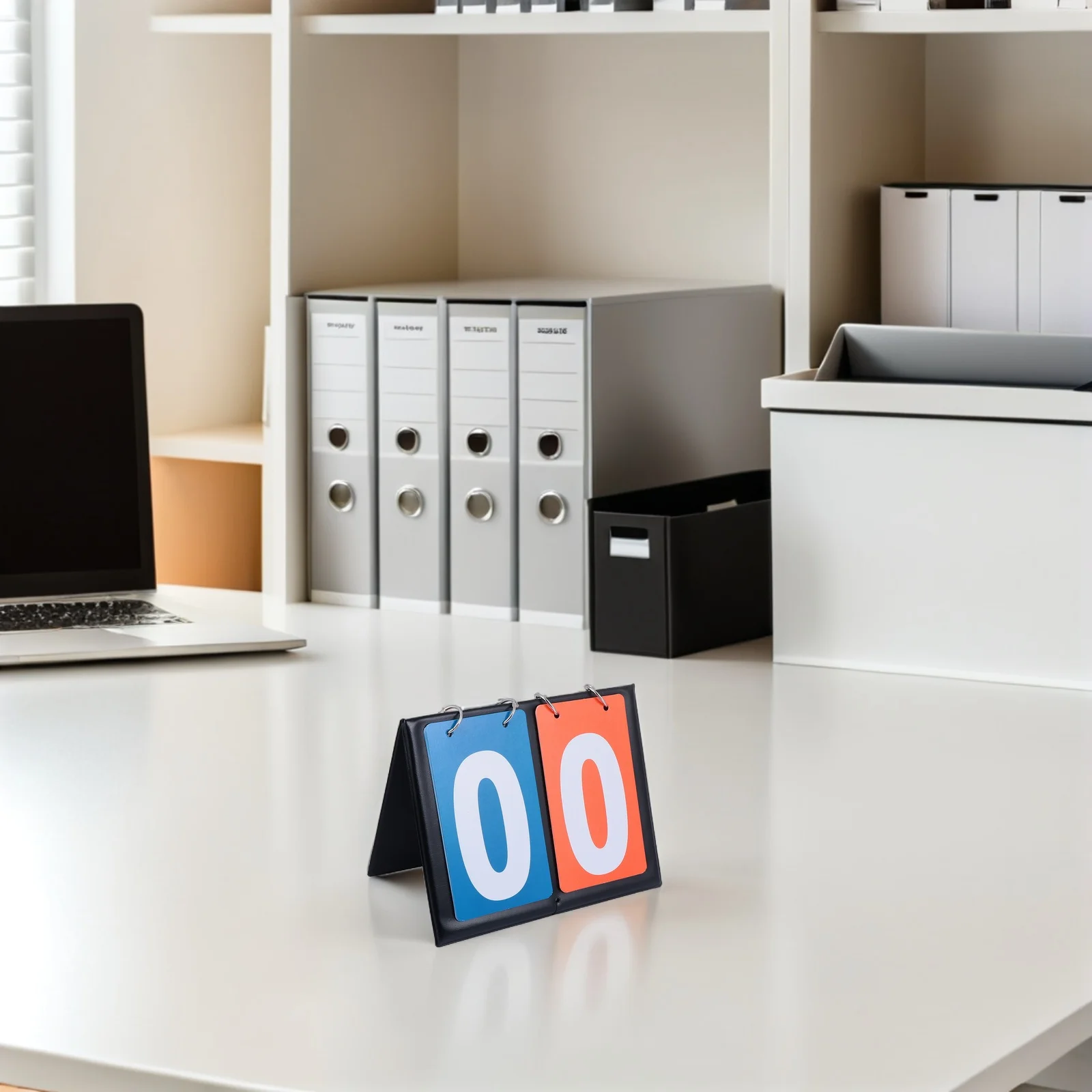 

2Pcs Basketball Scoreboard Flip Board Dual Side Portable Tabletop for Indoor Outdoor Sports School Tournament Events