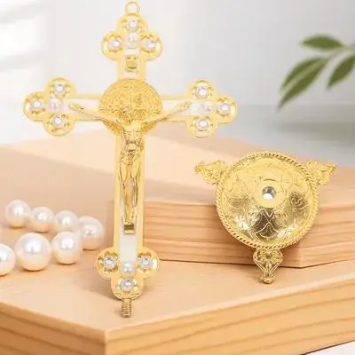 

Jesus Carrying Cross Statue Classic Hand Painted Home Office Decoration Religious Art Catholic Gifts Western Jesus Cross