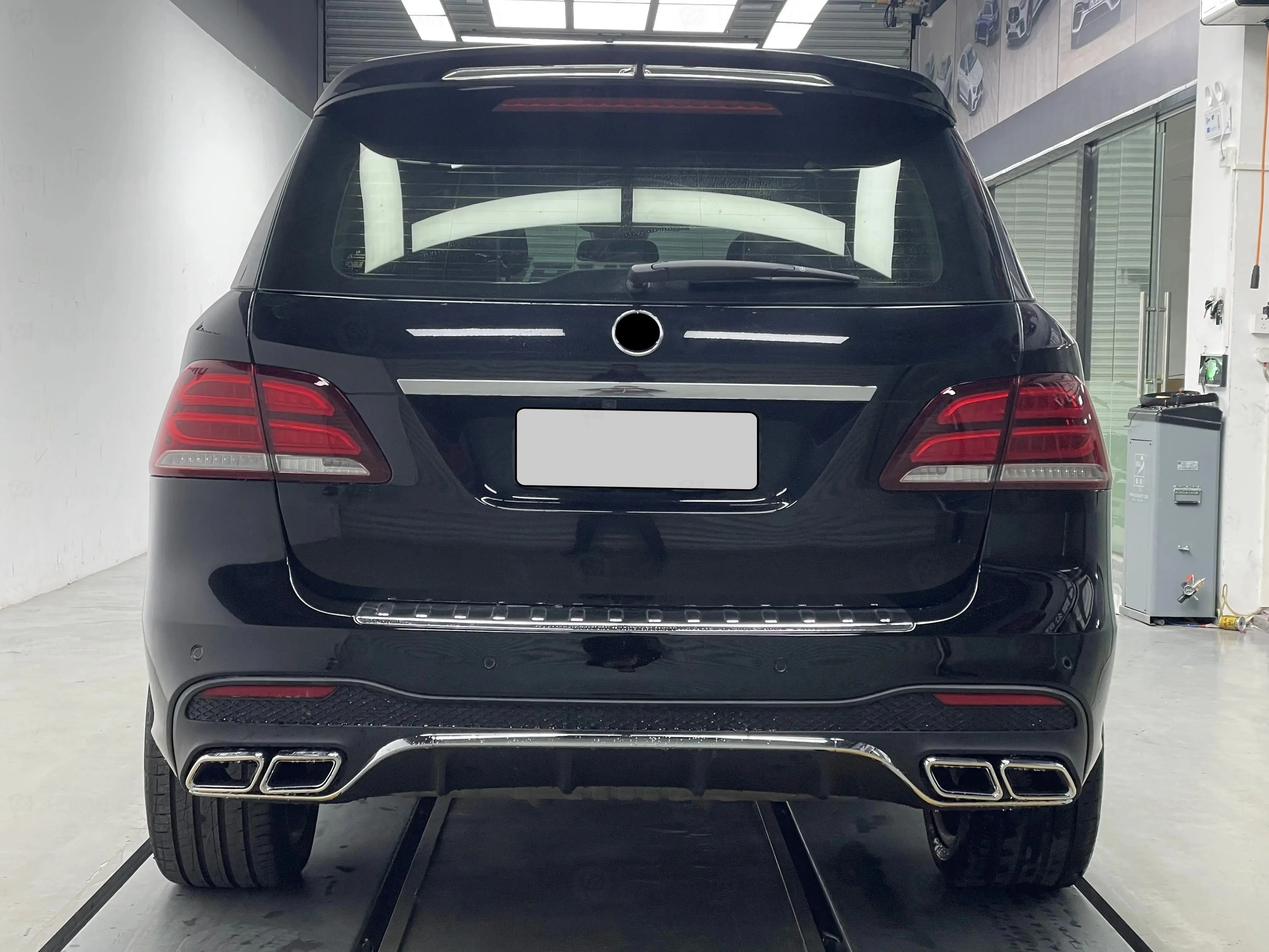Flying Wing Body Kit Include Front And Rear Bumper With Grille Headlight Taillight Hood For Benz ML W166 2012-2015 Change To GLE view 5
