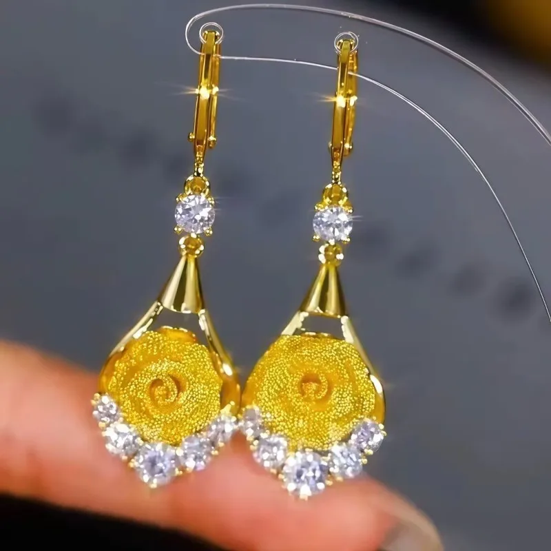 Sparkling mesh rose earrings for women, unique, beautiful, light luxury, new high-end earring, the treasure of the store