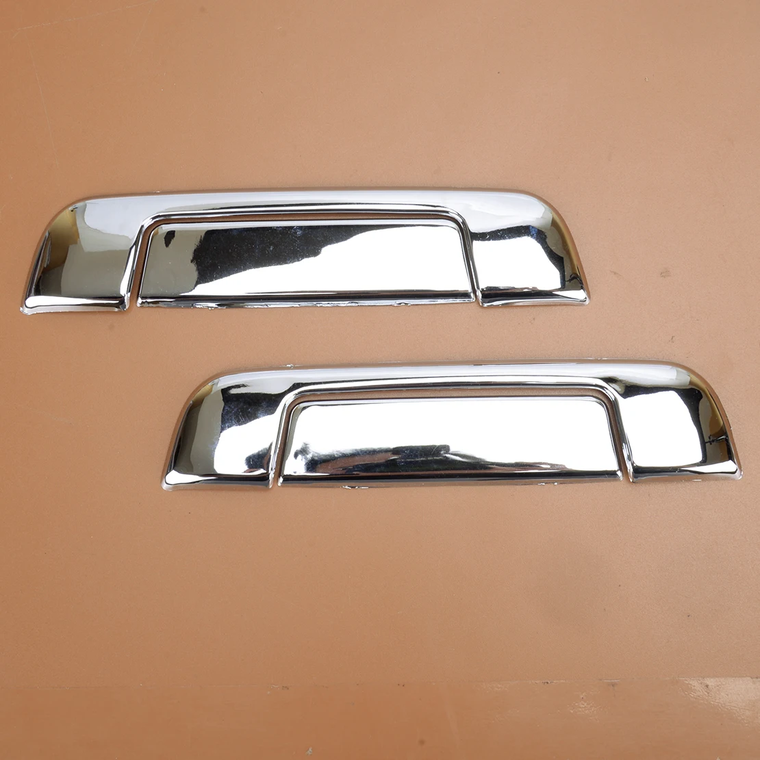 

Декоративная накладка на внешнюю дверь автомобиля, правая и левая ручки, серебристый пластик, подходит для автомобилей БМВ E36, E34, E32, Z3, родстер, 2 двери