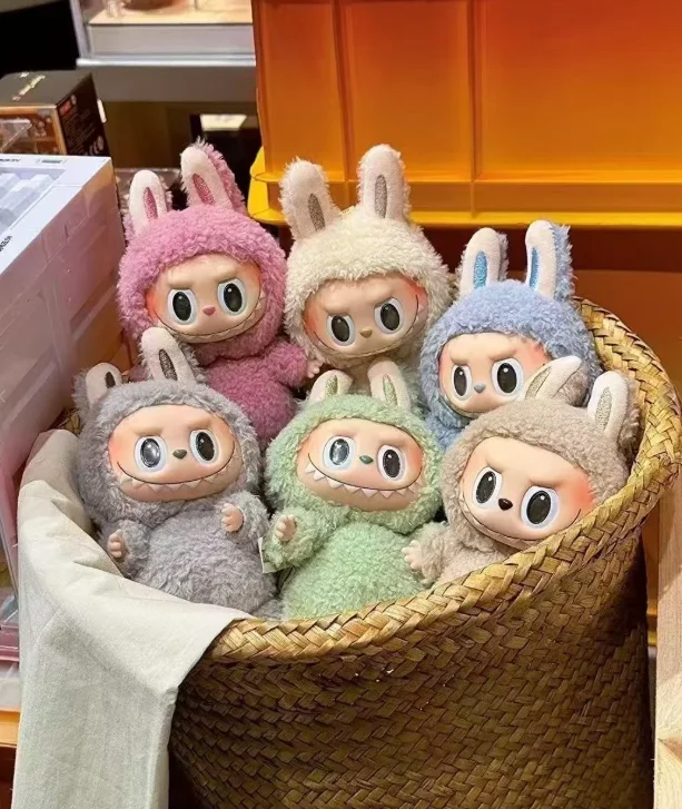 

Винтажная слепая коробка Labubu Gen 1, POPMART — первый сериал THE MONSTERS, редкая фигурка, идеальное дополнение коллекции