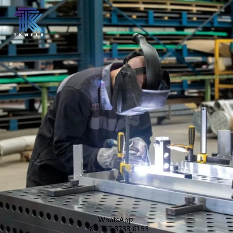 

D16 D28 Сварочный стол, чугун, сертифицированный CE, 2000*1000*200 мм, стальная платформа 3D/2D, гибкая, 0,5 мм, нитрирование плазмы