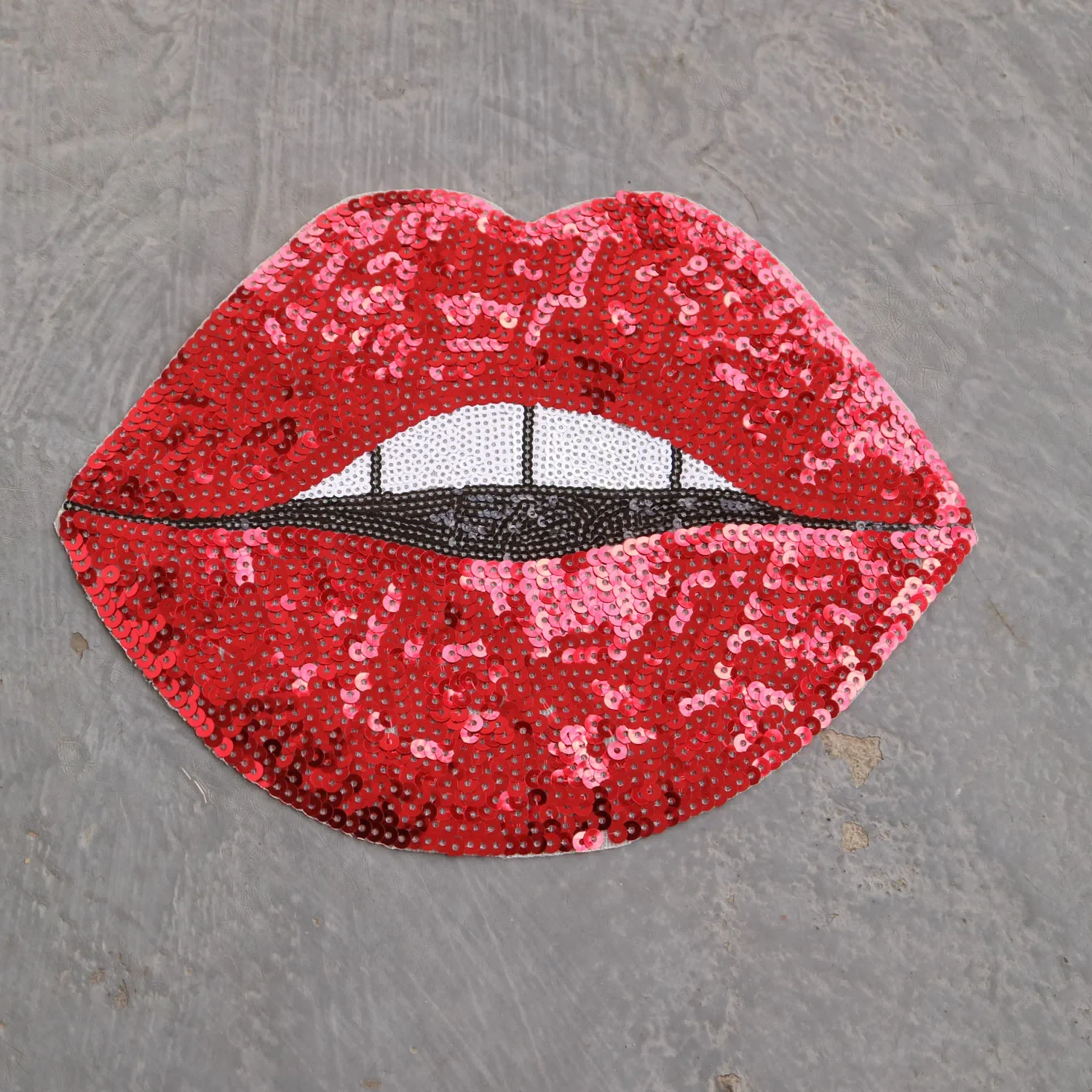 Large Sequin Red Mouth Patches for Clothing, DIY Iron on Lip Parche Appliques, Embroidery Applique Patch, Clothes Accessories