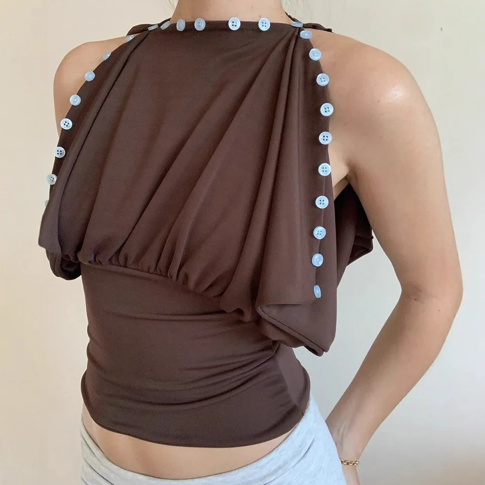 

2026 Spring and Summer New Buttons A Variety of Ways To Wear Off-the-shoulder Diagonal Collar T-shirt