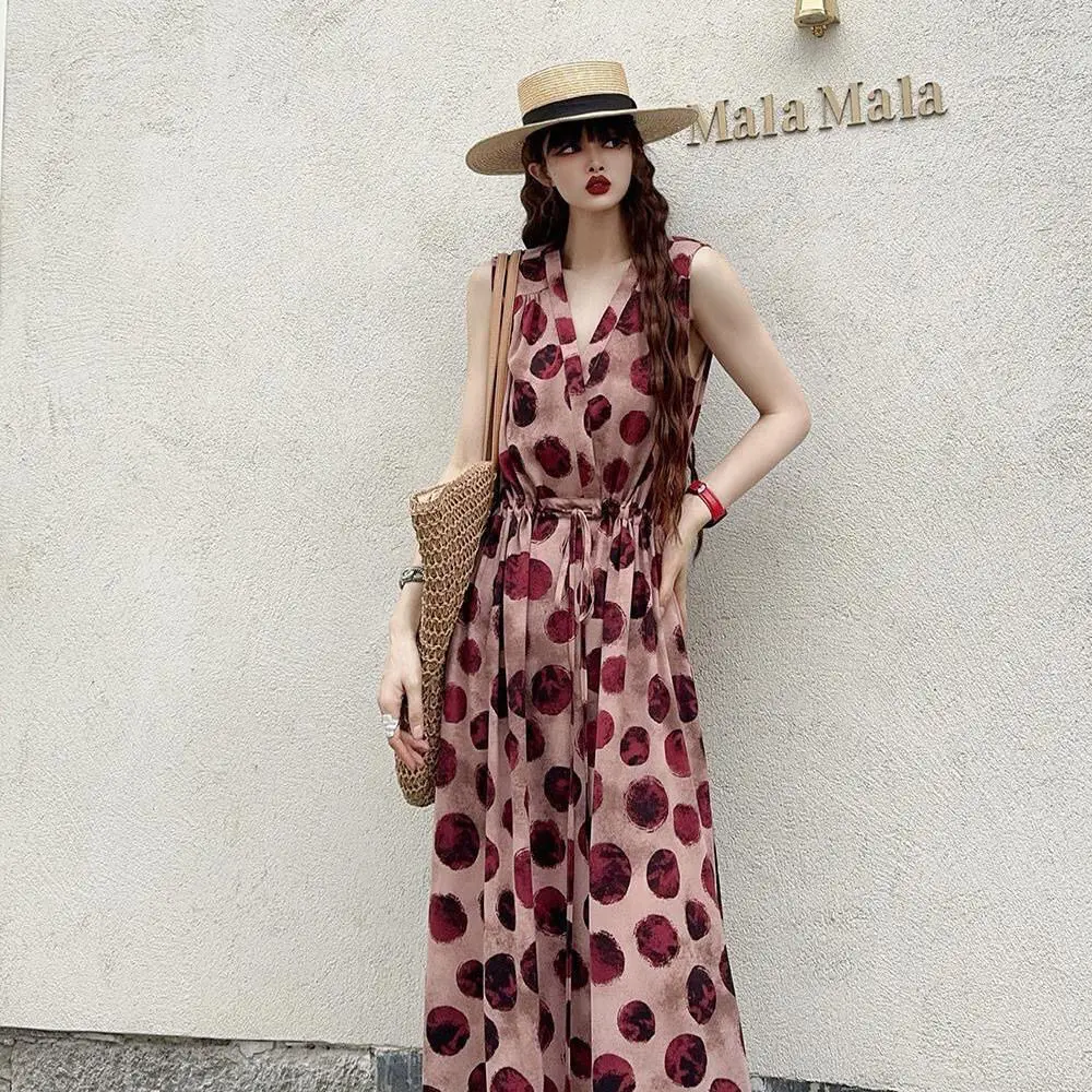 French Style High-end and Fashionable Sleeveless Slim Dress Summer New Vest Suspender Large Polka Dot Long Skirt