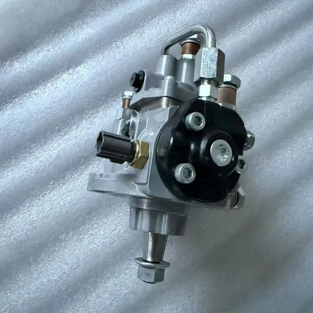 High Quality Diesel Common Rail Fuel Injection Pump 294000-1550 294000-1551 22100-E0580