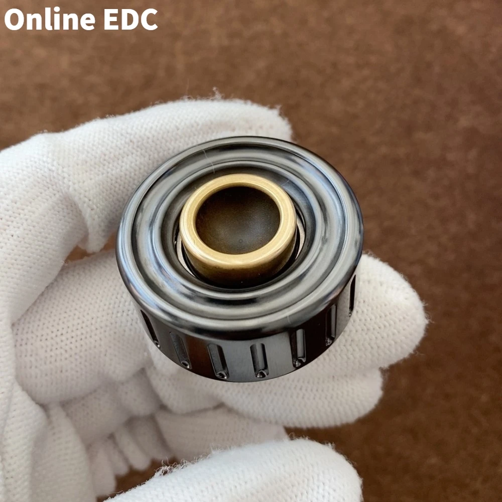 تصاميم ACEdc الأصلية المملوكة مسبقًا، إصدار محدود من نحاس الزركونيوم 50 فيدجيت سبينر #3