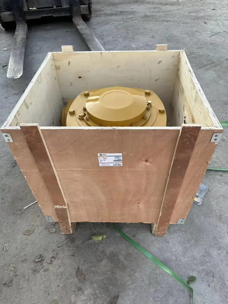 

Suitable for SEM922 Grader Rotary Turbine Reducer 5386770