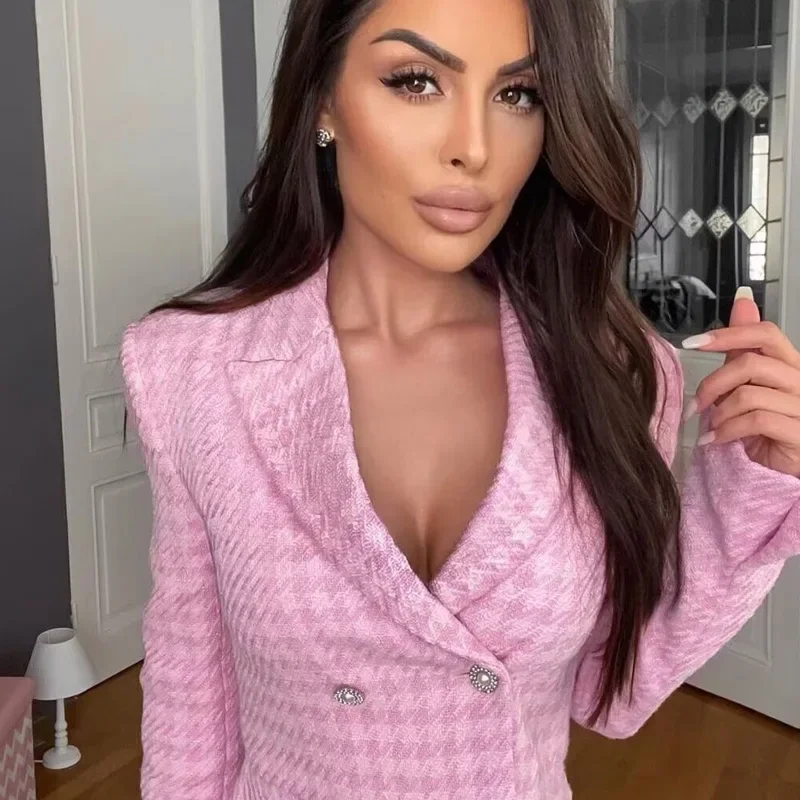سترة منقوشة بالزغب TRAF-Tweed للنساء ، سترة مزخرفة وردية ، مزدوجة الصدر ، أكمام طويلة ، معطف أنيق وأنيق ، ملابس مكتبية ،