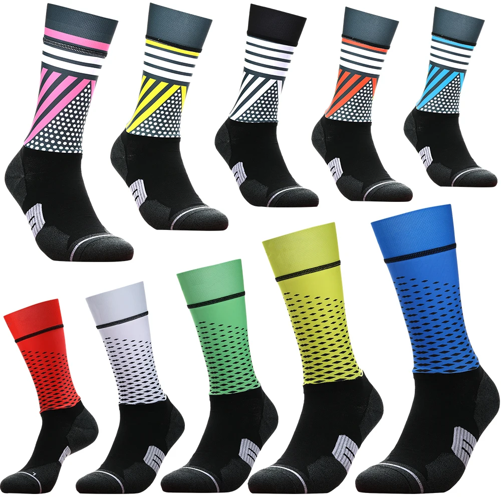 2023 New Seamless Anti Slip Cycling Socks Professional Bike Team Aero Socks Outdoor Sport Road Bicycle Compression Socks Unisex