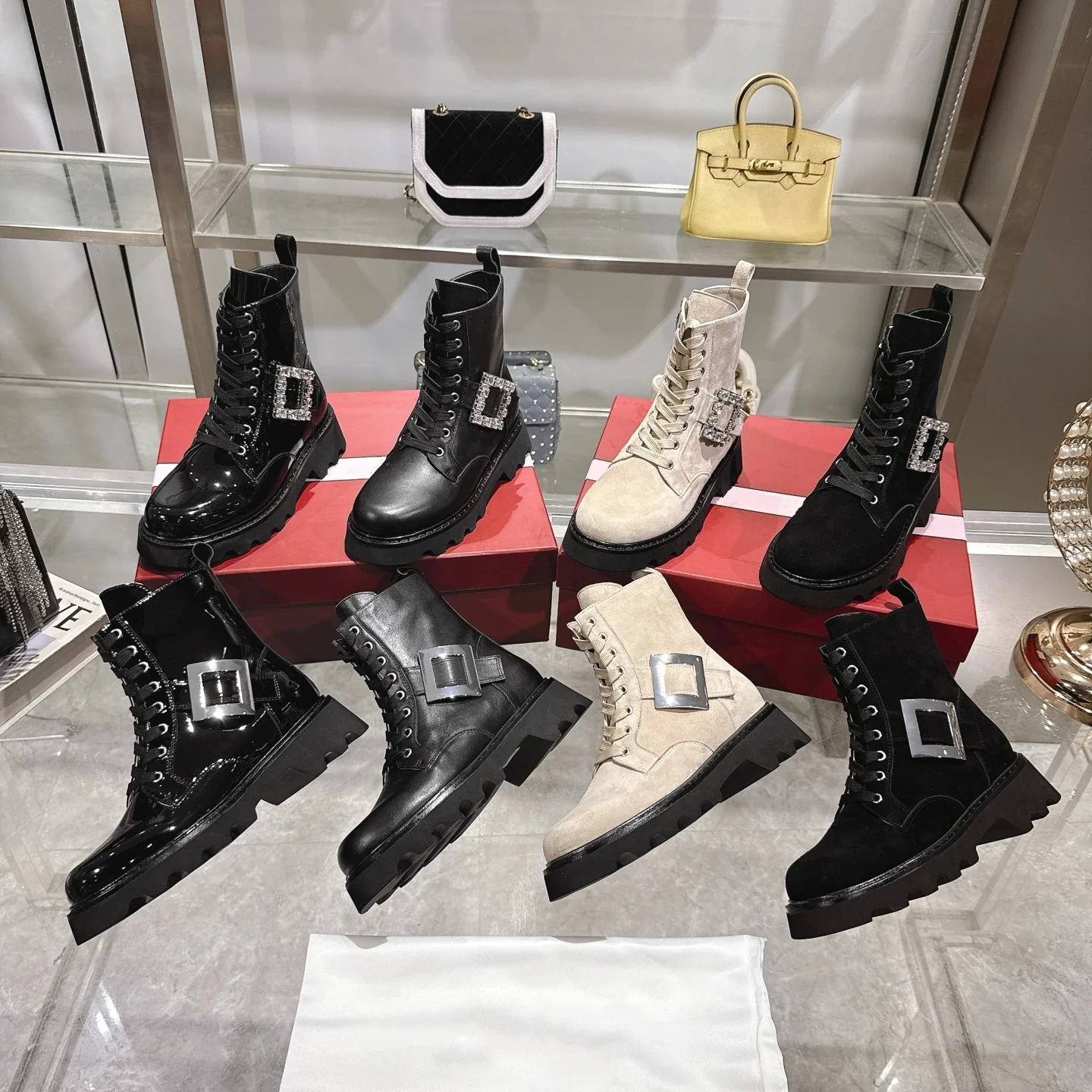 

2025 New Fashion Square Buckle Rhinestone British Style Short Boots for Women, Genuine Leather Lace-Up Side Zipper Thick-Soled Non-Slip Versatile Martin Boots