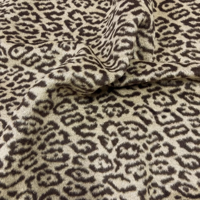 

Драпированная шерстяная ткань Коричневый Маленький леопардовый принт Одностороннее флисовое пальто Плащ Швейный материал Зимний теплый тяжелый материал премиум-класса