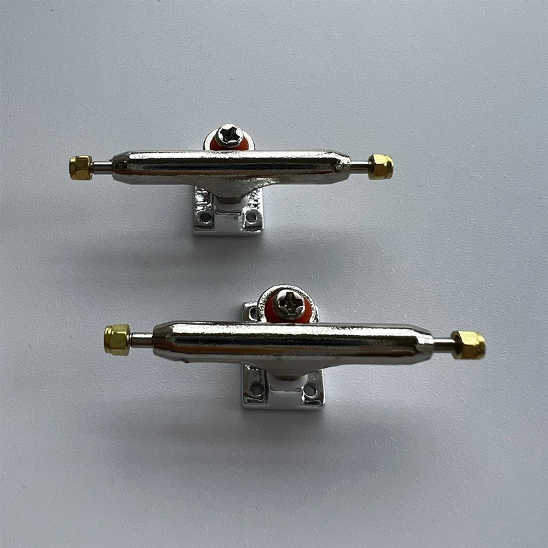 Set di tastiera da 34mm tavola di legno professionale aggiornata ruote CNC per camion ad asse singolo Mini Skateboard completo con dita