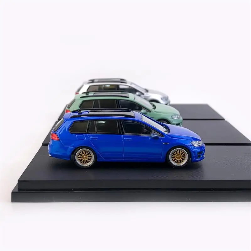 ZOOM 1:64 Golf 7R / Gen.7 Wagon limited699 Diecast Model Car