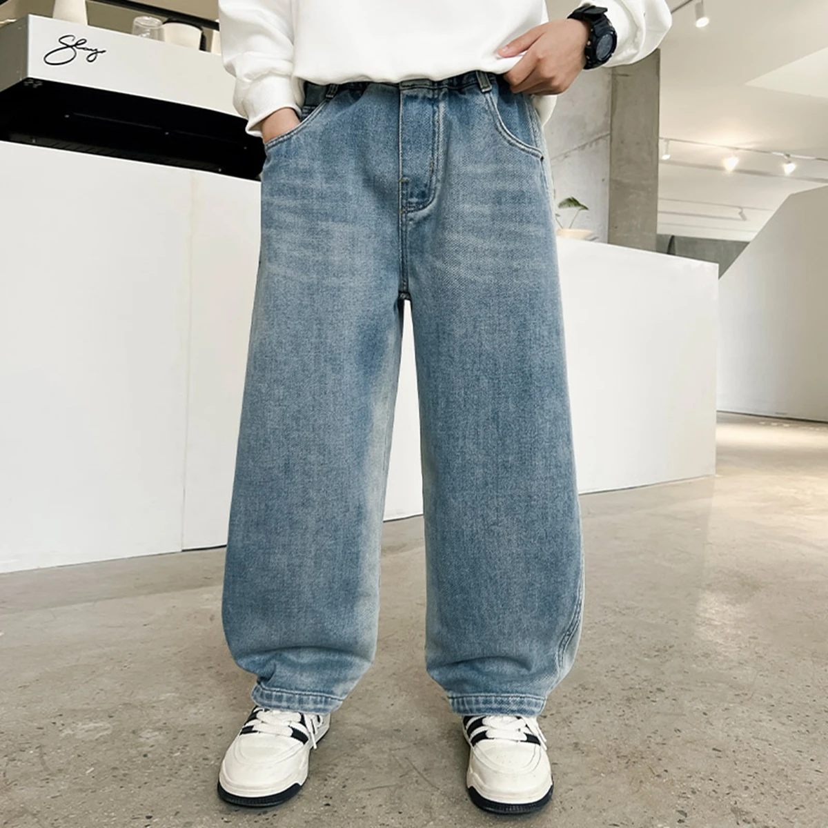 Trendy Boys Loose Fit Denim Jeans Casual Ripped Kids Teen Long Trousers Korean Style Cotton Blend for Autumn Spring