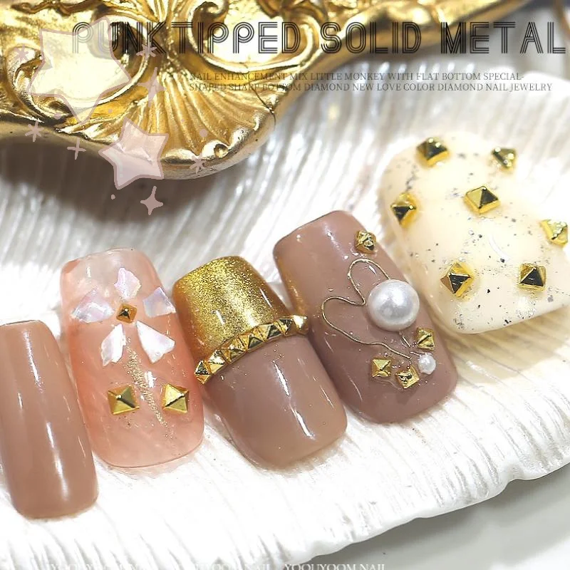 مسمار معدني المسامير الذهب والفضة سحر مربع الشرير المسامير ترصيع تلميح الديكور DIY بها بنفسك الحرف مانيكير الفن مسمار الفن Accesso