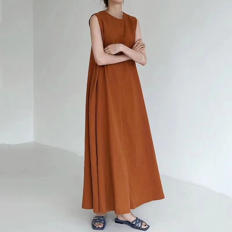 2022 minimalista Chic allentato Swing senza maniche di media lunghezza Casual cotone lino abito lungo girocollo a vita alta donna vestito da pista