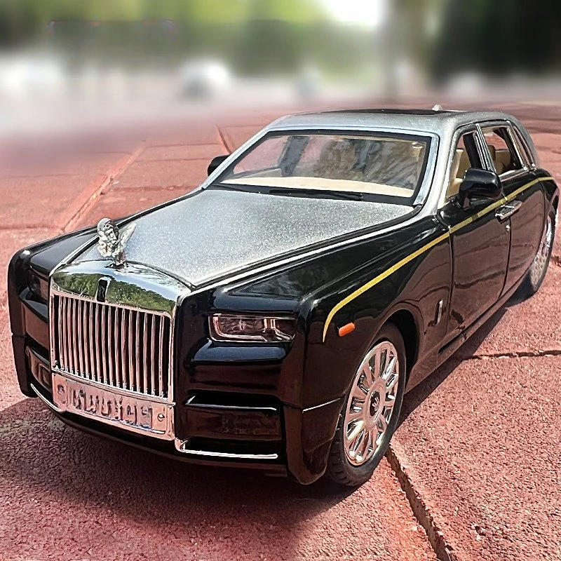 

1:24 Phantom Limousine Car Model Simulation Sound Light Toys Vehicle Collection Birthday Gifts