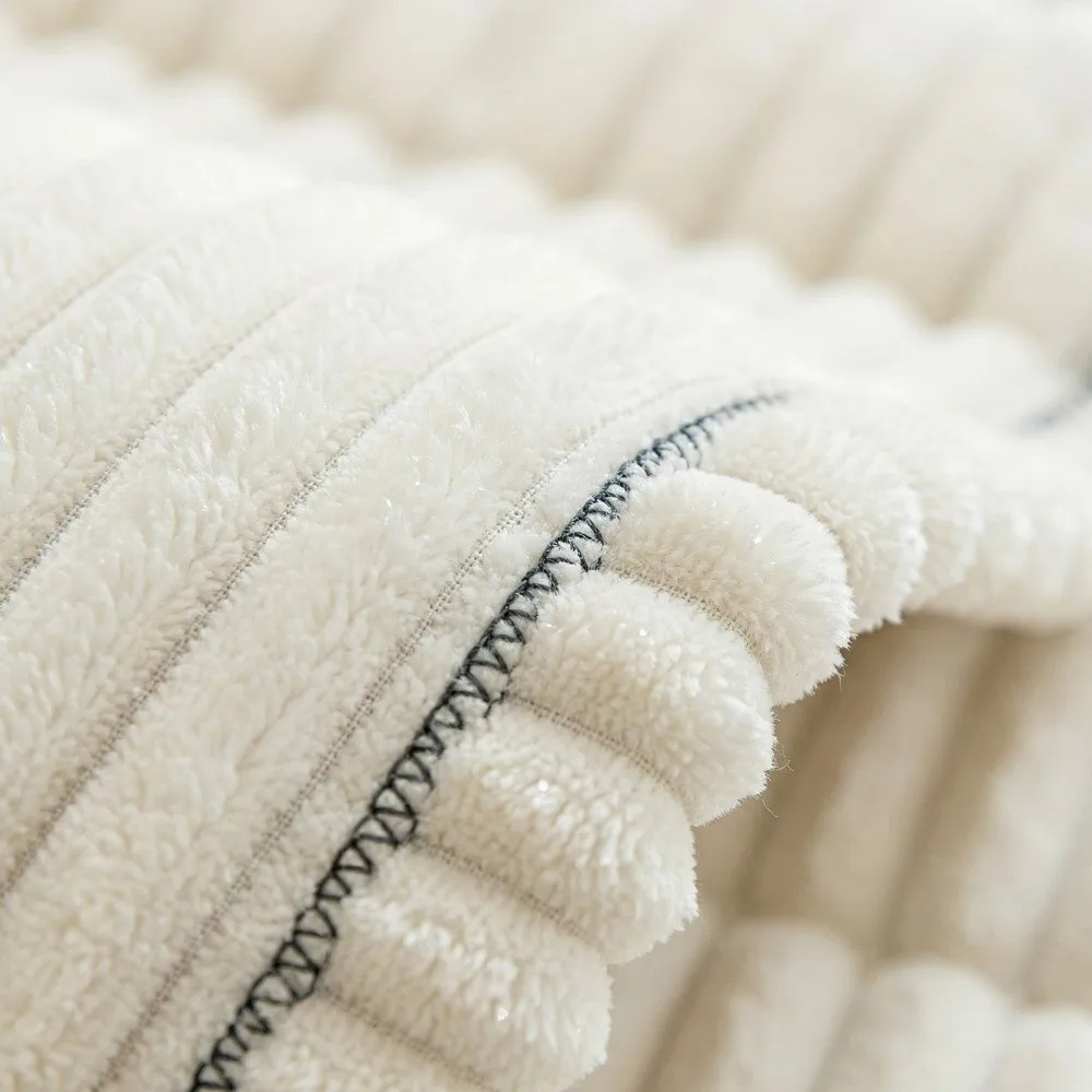 New Soft Thick Pet Couch Cover Non-Slip Fuzzy Surface Sofa Slipcover White Coffee Washable Sofa Cover Pad for Dogs Cats