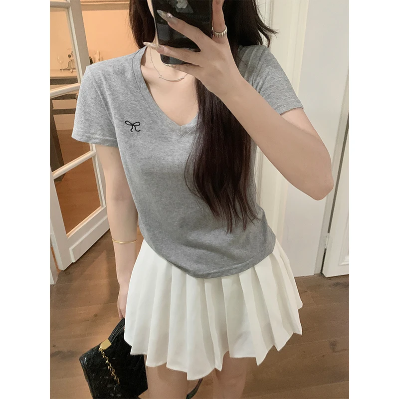 New Korean Style Bow Embroidery V Neck T-shirts Women Summer Short Sleeve Slim T Shirt Woman Casual Short Tops