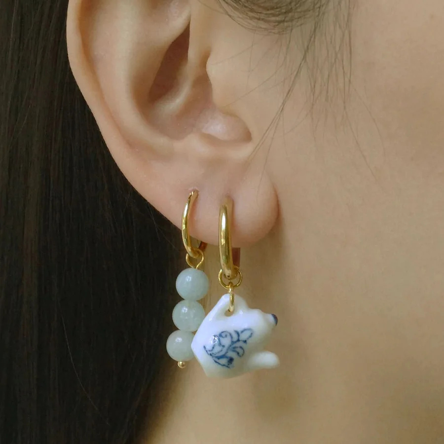 2022 new vintage blue and white porcelain enamel dripping oil heart ceramic women\'s earrings stainless steel circle