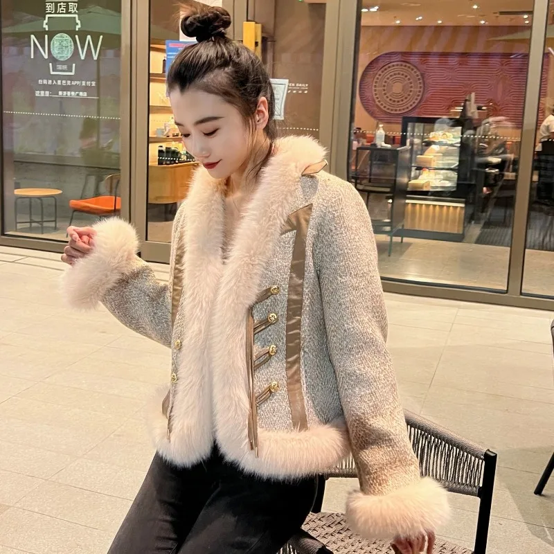 2023 Winter New Women imitation Fox Fur Coat Fashion V-neck Patchwork Short Outwear female temperament casual warm outcoat