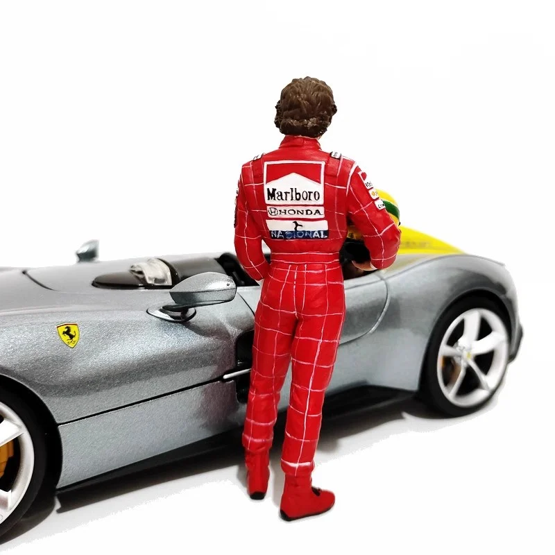 1:18 scala 1 pz modello in resina scena accessorio maschile famosa auto da corsa Racer Action Figure Collection Display giocattoli bambola fan regali