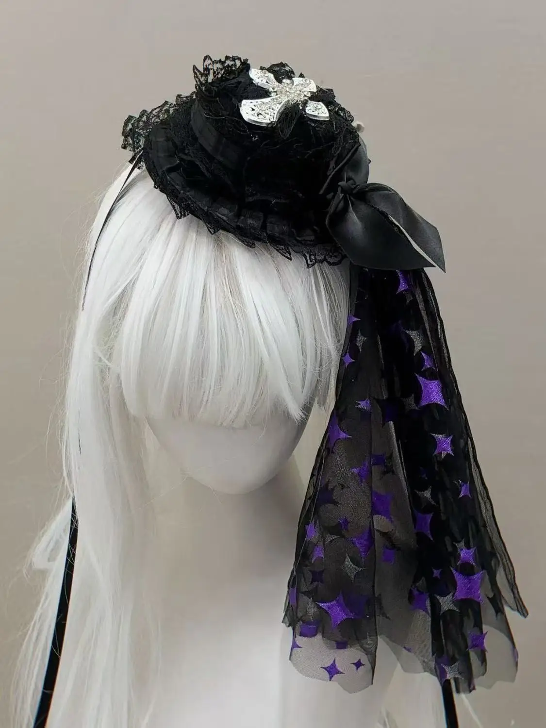 

Готический мини-цилиндр с вуалью и крестом, черный, фиолетовый, элегантная модная шляпа для повседневной носки, подарок на Хэллоуин, День Благодарения