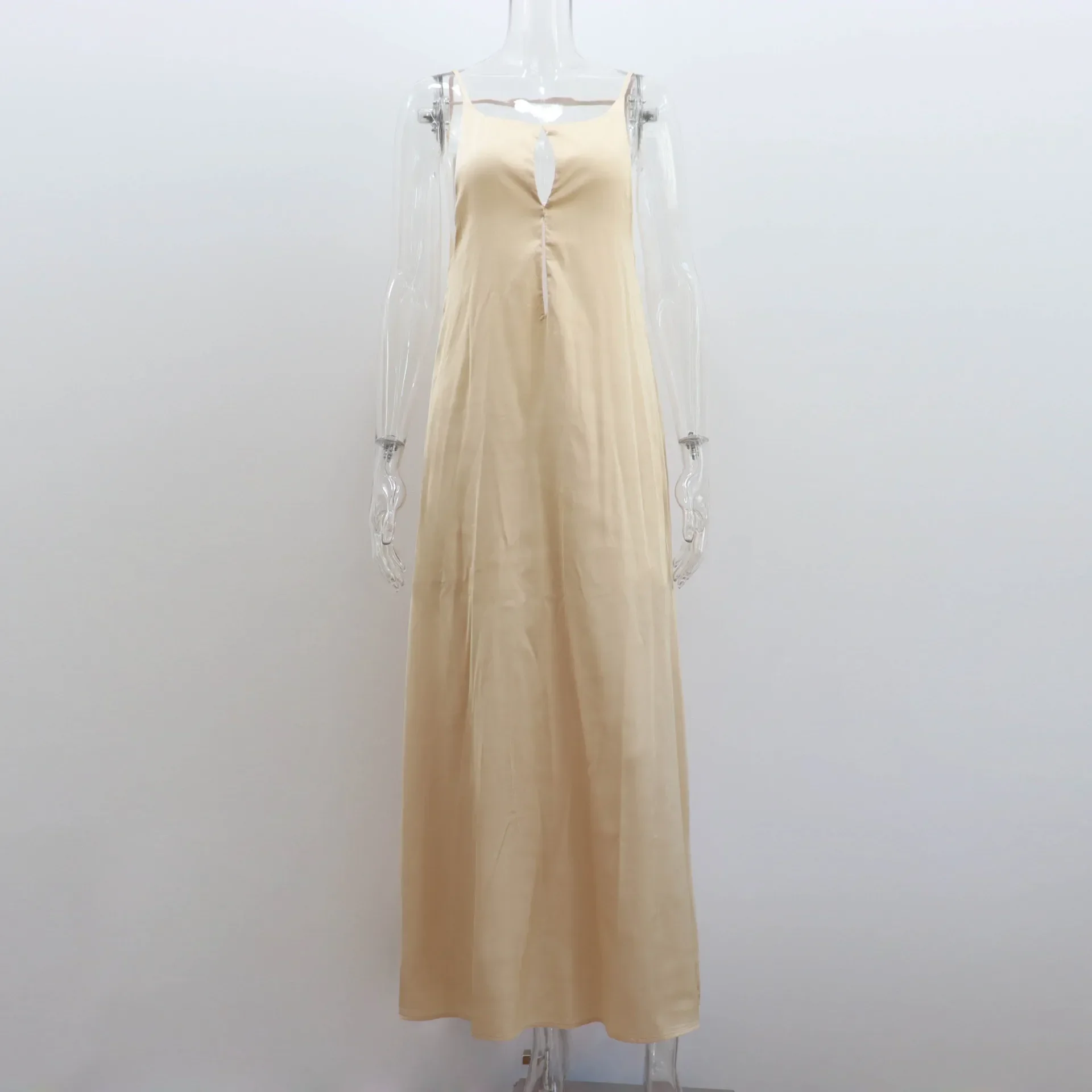 Sexy rückenfreies Satin-Maxikleid für Damen, modisch, ärmellos, weiblich, solide, schlanke Kleider, 2025, Sommer-Dame, weiße Strand-Urlaubsroben