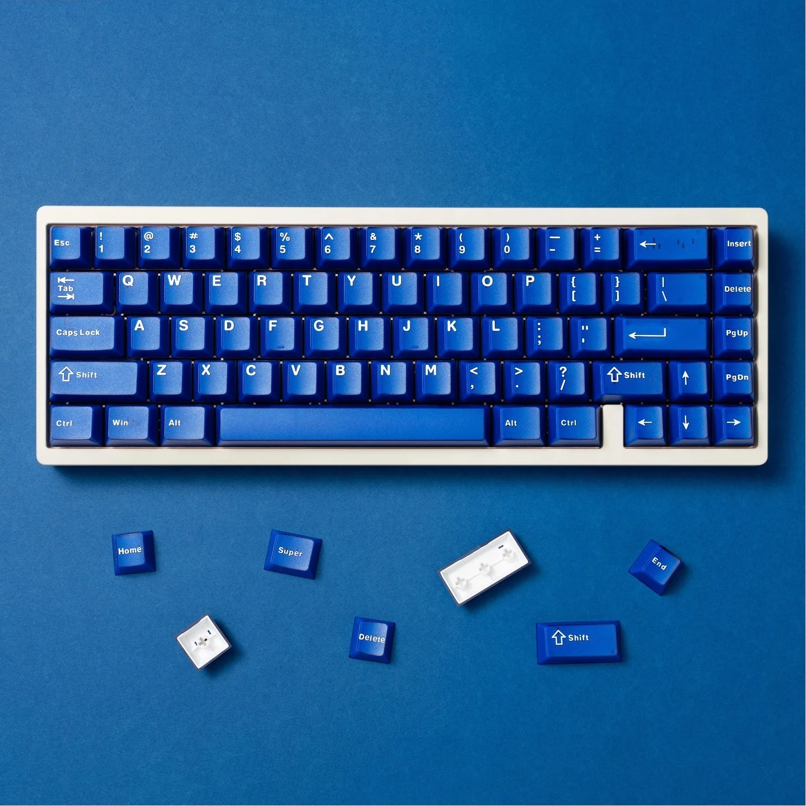 120 klawiszy Classic Klein Blue półprzezroczyste nasadki na klawisze Double Shot ABS nasadki na klawisze profil wiśniowy dla przełączników Cherry MX klawiatura dla graczy — zdjęcie produktu 5