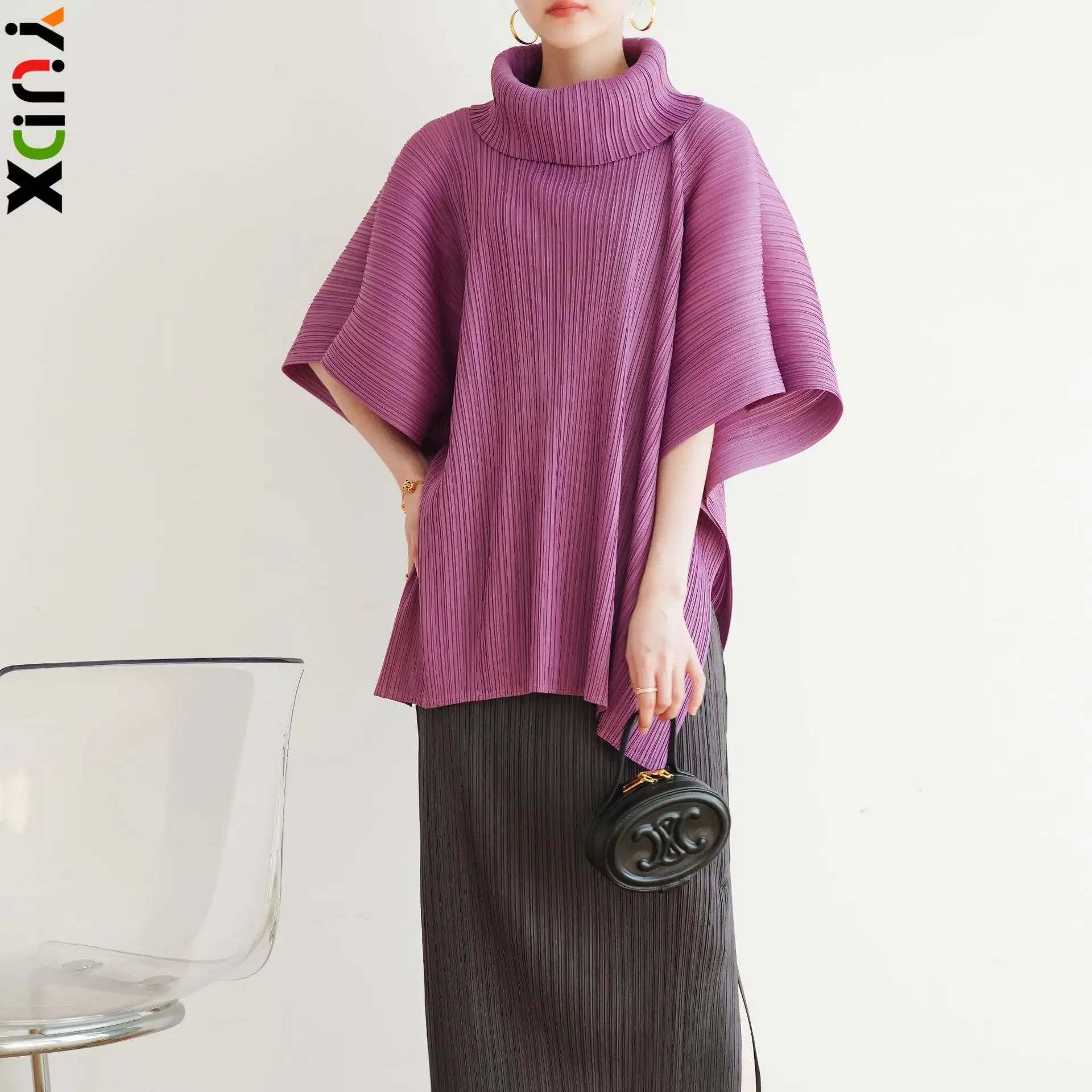 Miyake High Quality Pleated Fashion Design Top Loose Plus Size Comfortable Versatile Scarf Neck T-shirt 2024 Early Spring New