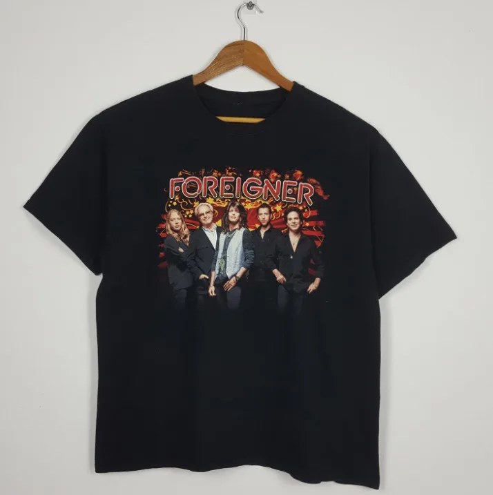 

Vtg Foreigner Band In Concert Cotton Black S-5XL Unisex Shirt