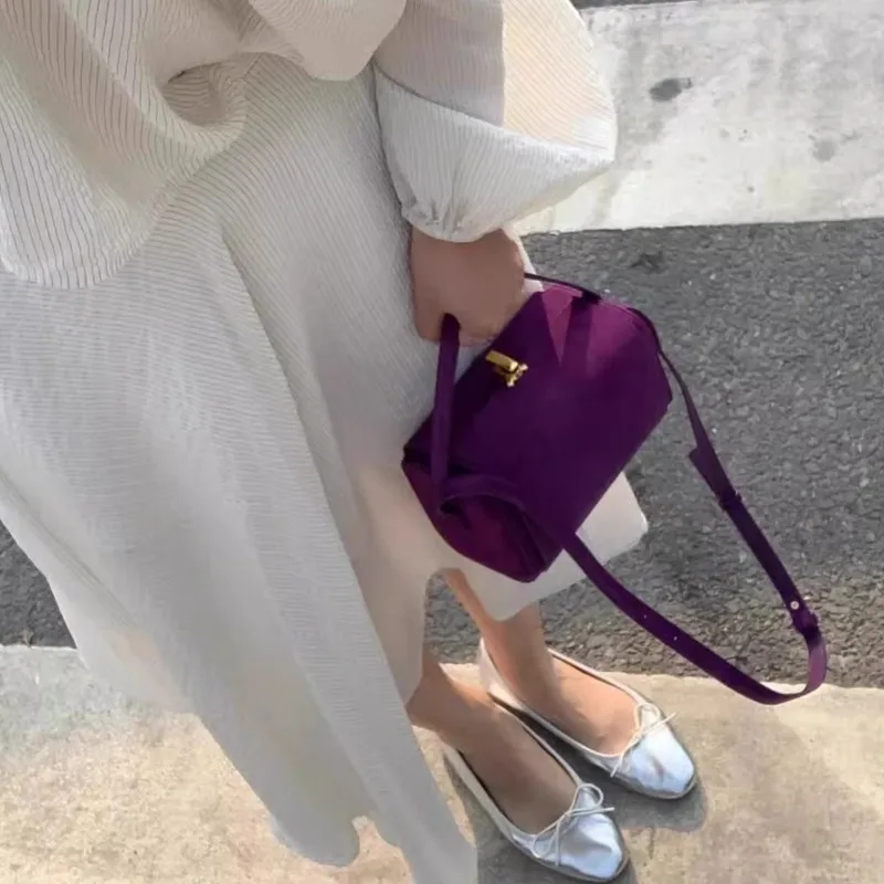 Trendy High Quality Textured Faux Suede Box Shoulder Bag French Style Chic Latch Handbag Ladies Shoulder Bag Women Y2K Aesthetic view 6