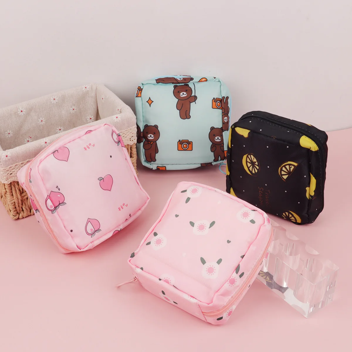 Zero Wallet Sanitary Napkin Storage Bag Portable Mini Simple Cartoon Cute Large Capacity Sanitary Cotton Portable Storage Bag