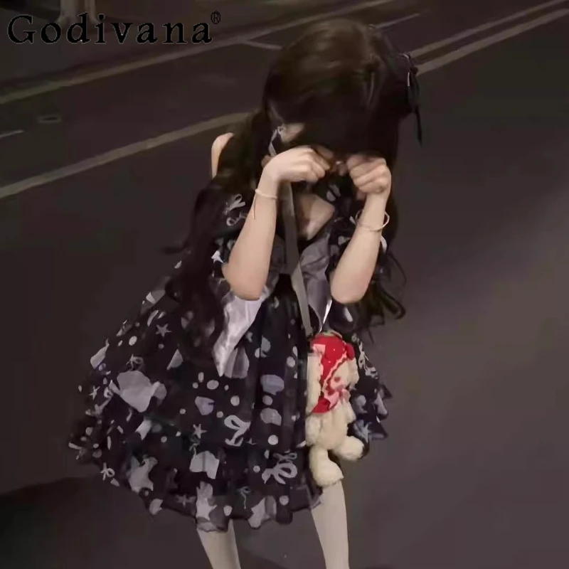 Abito Lolita per ragazza dolce giapponese Abbigliamento quotidiano Abito corto per appuntamento nero Abito carino con fiocco a maniche corte per cosplay da donna