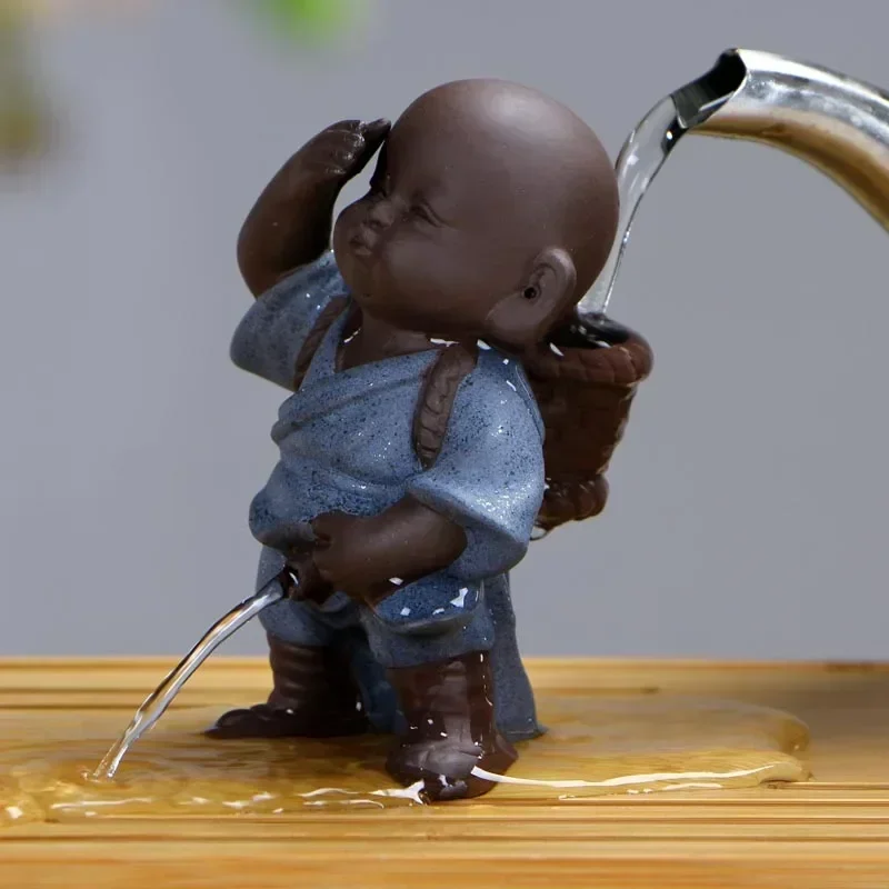 

2024 tea pet ornaments Chinese folk art purple clay ornaments handicrafts peeing boy doll squirting tea accessories