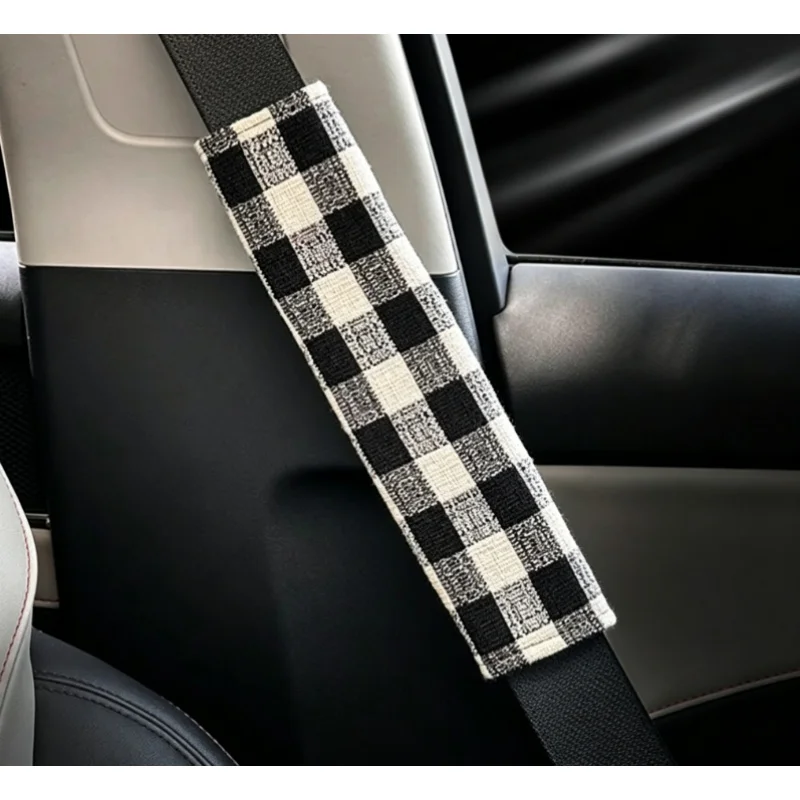 1pc Car Seat Belt Shoulder Pad, Simple Coarse Plaid, Comfortable and Anti-Chafing, Car Decoration Accessory