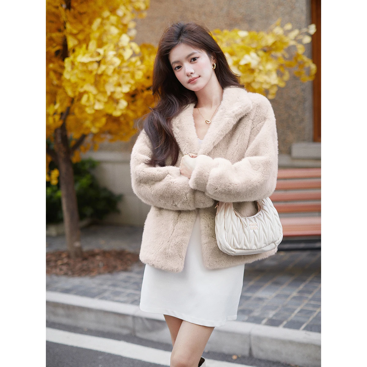 Winter Female Mink Fur Jackets Long Lantern Sleeve Turn-down Collar Office Lady Short Coat with Pockets Womes Turtleneck Outwear