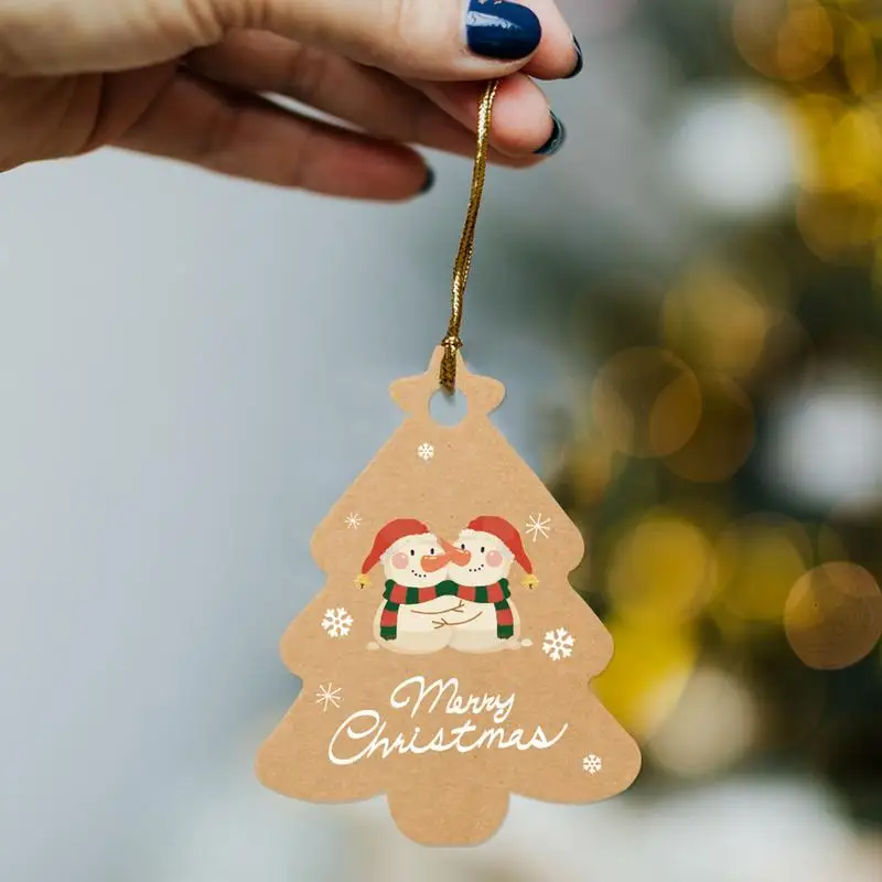 ポータブルクラフト紙クリスマスラベル、かわいい装飾品セット、クリスマスの休日のタグ、吊り下げ装飾、宿題