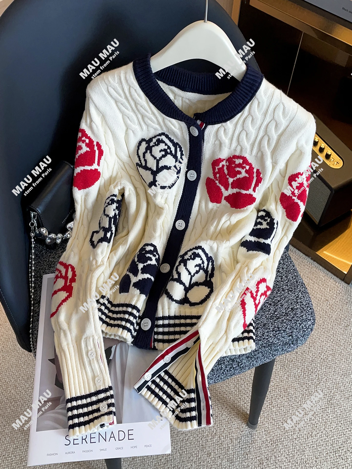 Maglione cardigan aperto lavorato a maglia con ricamo rosa da donna Premium Autumn Faion Morbido lunghezza media Lungo Sve rotondo Ne Calore