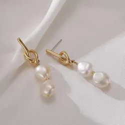 2024 New Personality Metal Knot Baroque Pearl Dangle Earrings for Women Vintage Long Pendant Earrings Luxury Jewelry Girls Gift