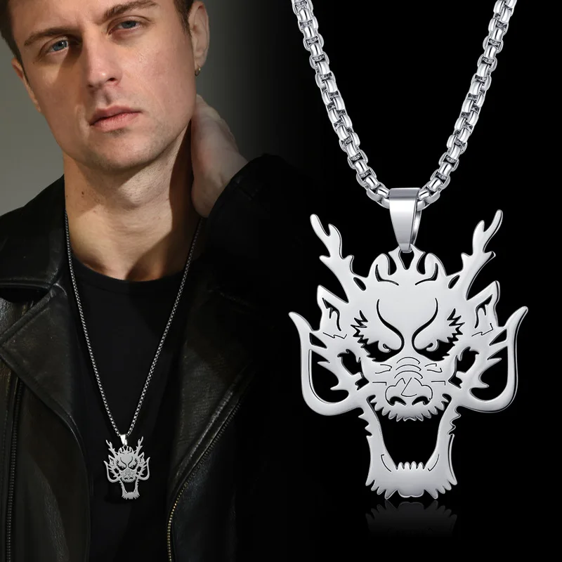 

The dragon head pendant is a versatile and fashionable hip-hop long necklace suitable for both men and women