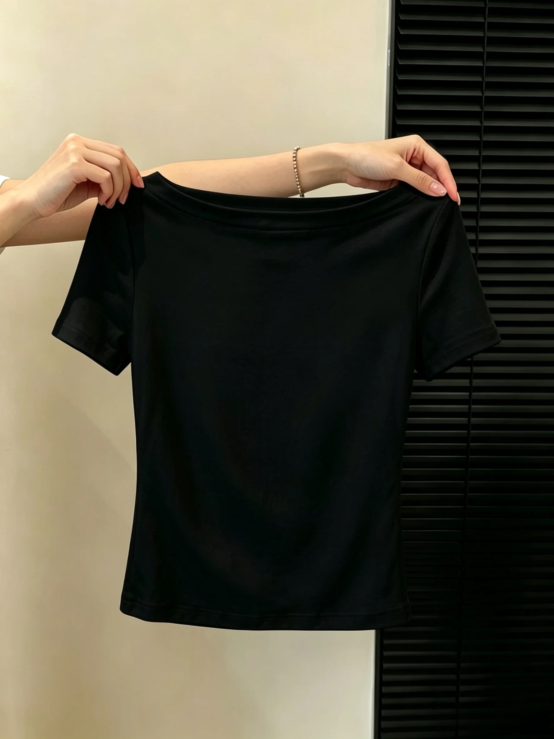 Slim Fit Short Sleeve T-Shirt Women's 95 Cotton Summer New Style plus Size One Shoulder High Fashion Trend Top Casual Wear