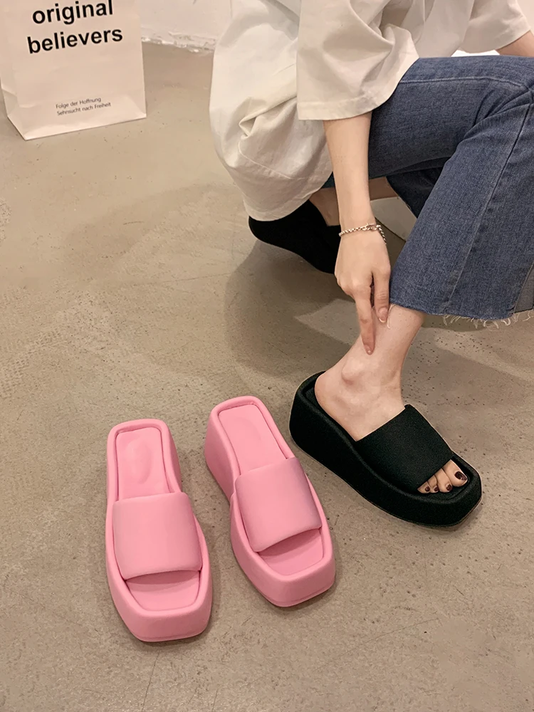 

Women's Slippers for External Wear 2023 Summer New High Rise Thick Sole Slope Heel High Heel Sandals