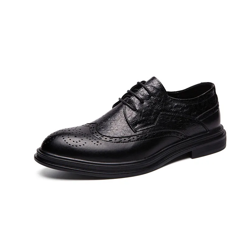 Brogue pointu en velours sculpté pour hommes, chaussures en cuir décontractées formelles d'affaires, américains britannique, noir, hiver, 2023, D6133