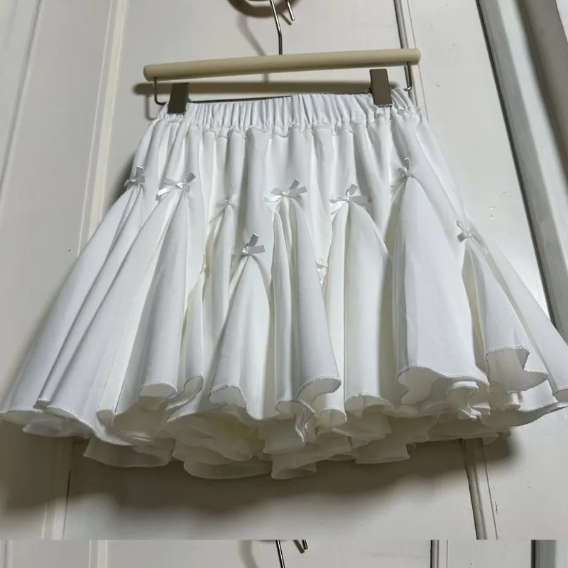 Mini jupe Lolita pour femme, ourlet irrégulier, patchwork de nœuds, ligne A mignonne, jupe courte blanche, fille douce japonaise, salle de bain MERCEDES U Kawaii