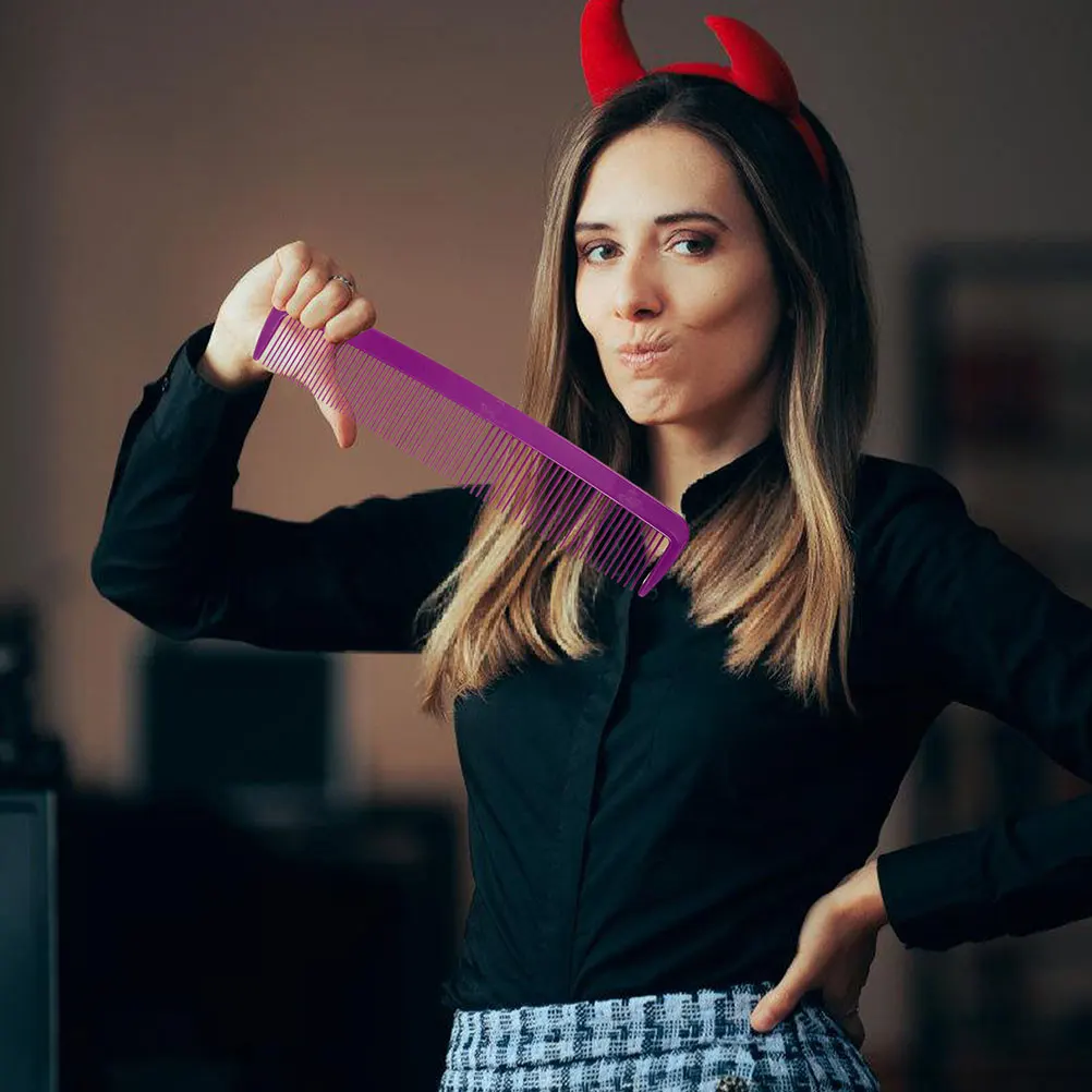 

4pcs Giant Comb Funny Costume Accessories Party Favors Huge Photo Prop Carnival Halloween Supplies Oversized Barber Comedy