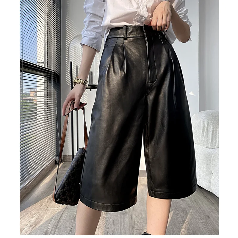 2023 Fashion Wear Sheepskin Genuine Leather Bermuda Short Pants Women Wide leg High Waist Five-Point Shorts Female High Street