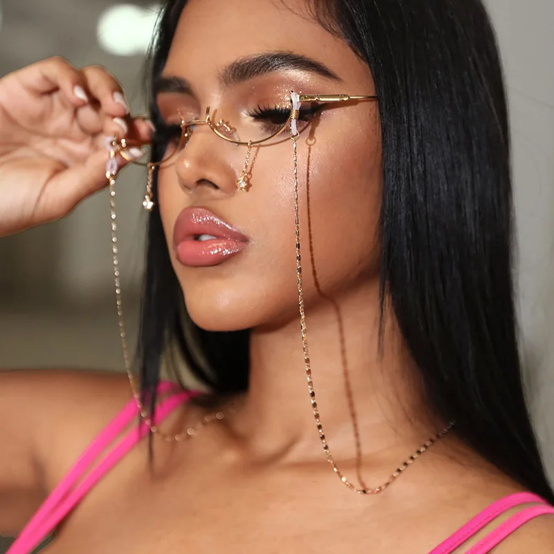 

1 women's Bohemian fashion sequin alloy eyeglass chain suitable for parties beach vacations wearing sunglasses hanging chain